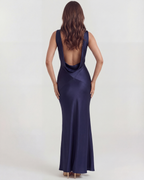 שמלת קוקו סאטן מקסי כחול כהה — תמונה 6 מתוך 8